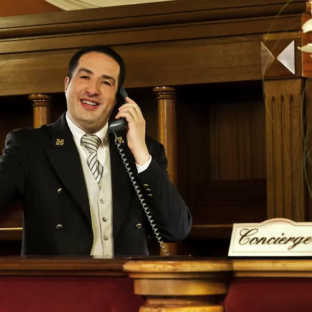 Barrière Le Grand Hotel 5*