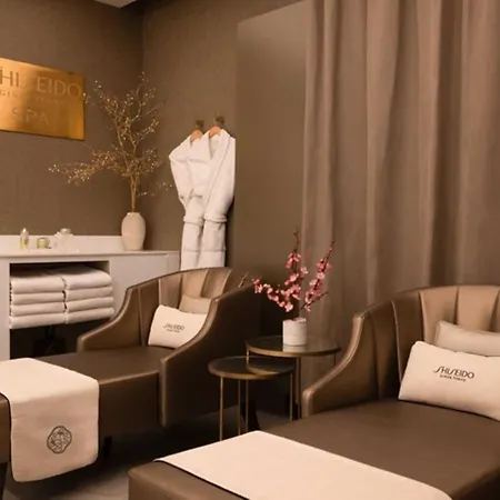 Hotel Barrière Le Grand 5*
